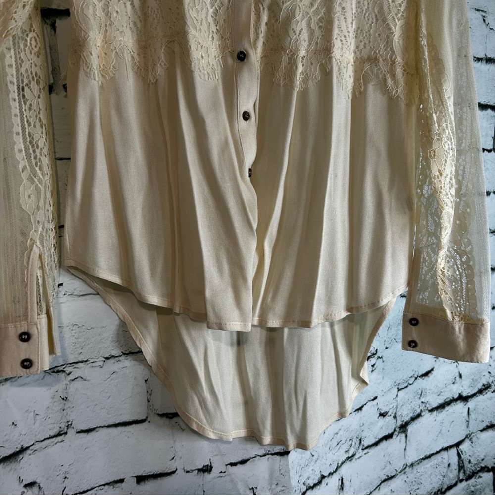 Coco + Jaimeson Button Down Long Sleeve Top - image 3